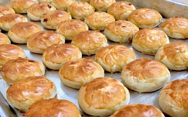 Tiệm Bánh Hạnh Phúc - Xíu Páo & Bánh Chả