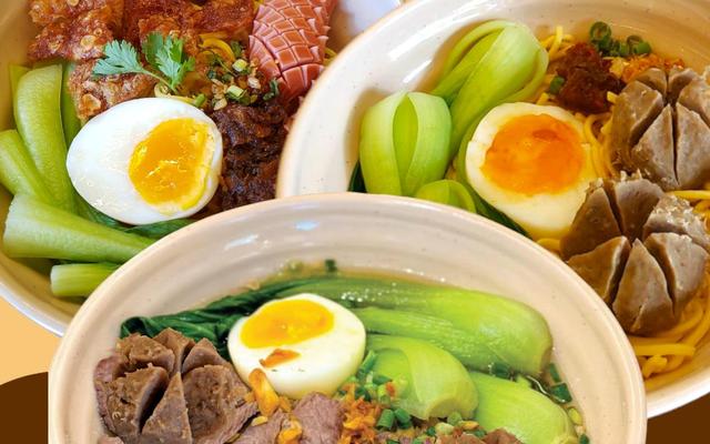 Tiệm Trà Cà Mì Nuf House - Phan Văn Trị