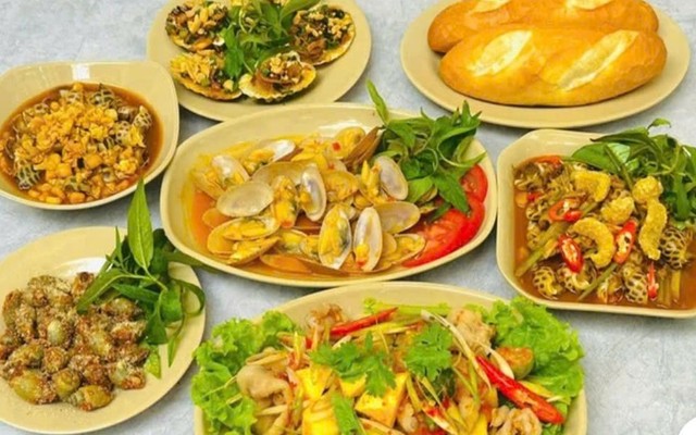 Ốc Ngon Nhà Mèo - Trần Phú