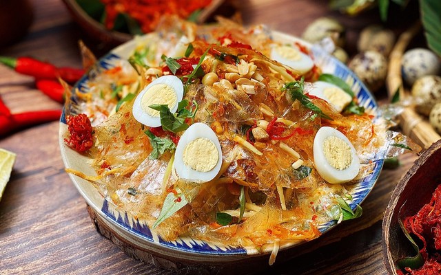 Chin - Bánh Tráng Trộn & Mì Trộn Sa Tế Viên Chiên - Bình Giã