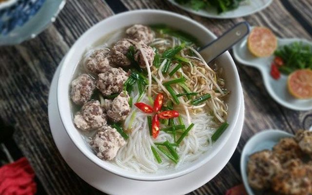 Bún Sườn Mọc Cô Hằng - Bánh Canh Và Nui Nấu Thịt Bằm