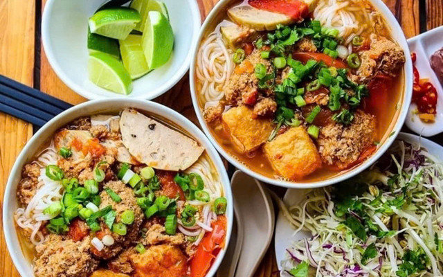 Bún Riêu & Canh Bún Cua Ốc - 93 Lê Hồng Phong