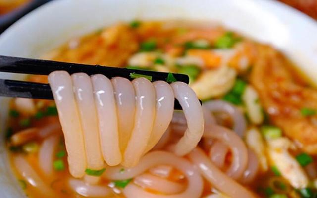 Bánh Canh Bờ Kè - Chi’s Passion - Minh Khai