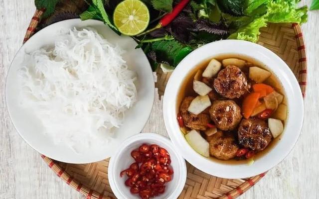 Bánh Cuốn Nóng - Bún Chả & Gà Tần - Xuân Phương