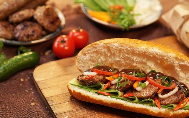 Tiệm Bánh Mì Thành