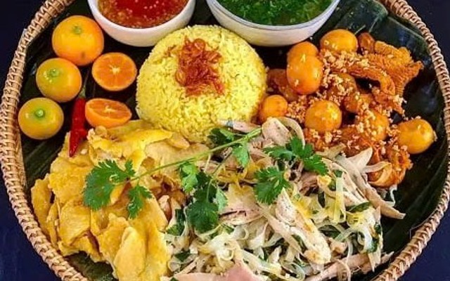 Cơm Gà Ni - Trần Nhật Duật