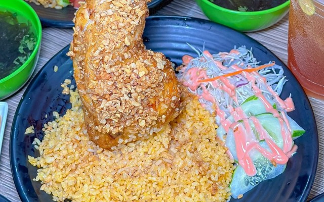 Cơm Gà & Cơm Bò 29F - Trần Quốc Toản