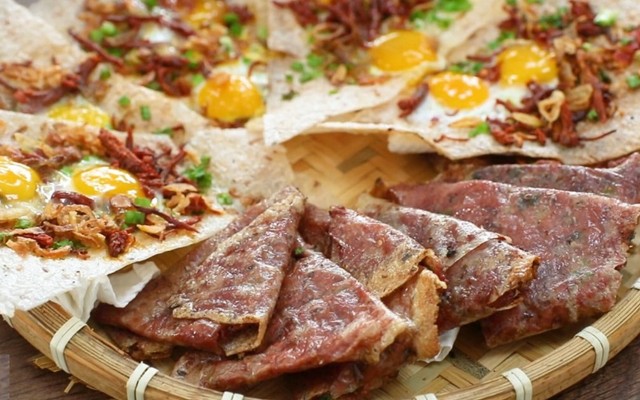 Bánh Tráng Kẹp & Ăn Vặt - Quán Bà Nhỏ