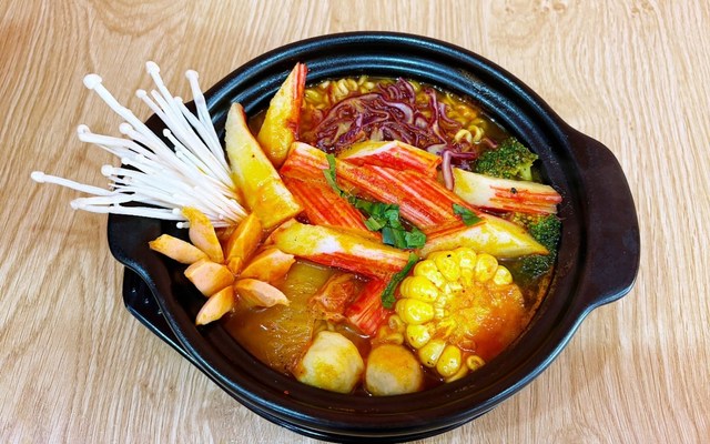 Mì Cay Gangwon - Đống Đa