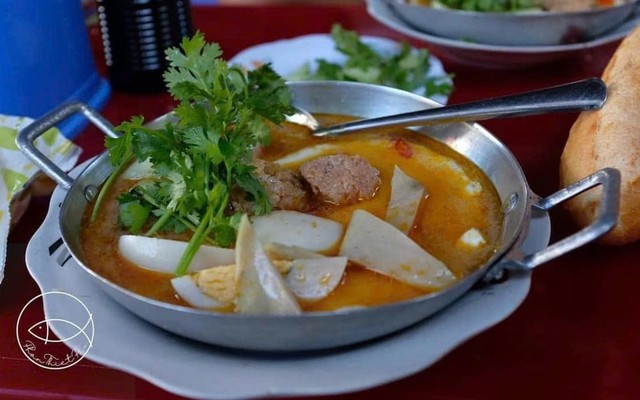 Bánh Mì Chảo Bà Hồng