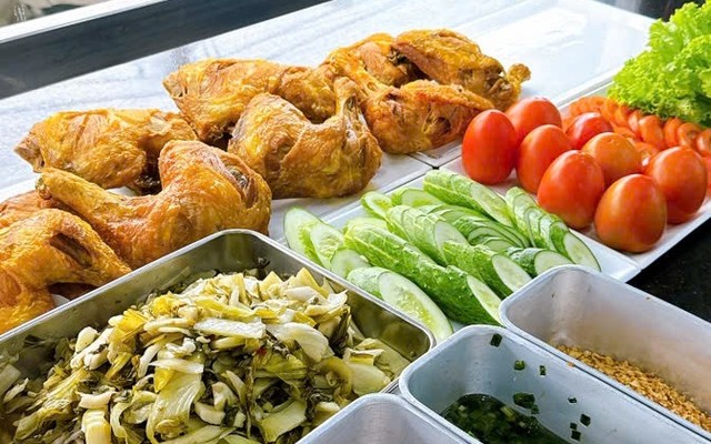 Cơm & Xôi - Những Chàng Trai - Thống Nhất