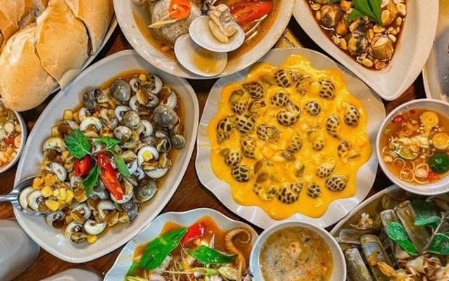 Ăn Vặt Sumi - Ốc & Cá Viên Chiên - Ba Đình