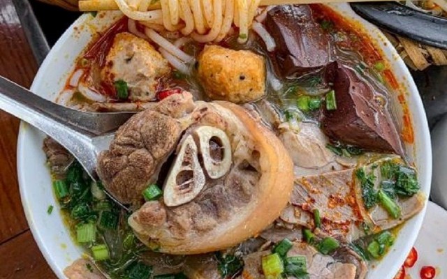 HIẾU TRUNG - Lái Thiêu 17