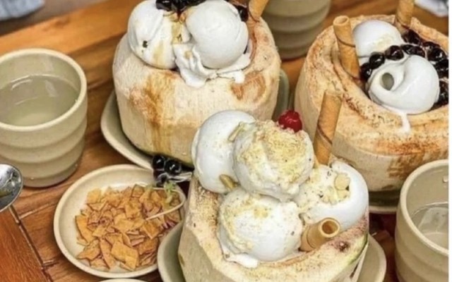 Kem Dừa Cô Mười - Nguyễn Văn Trị