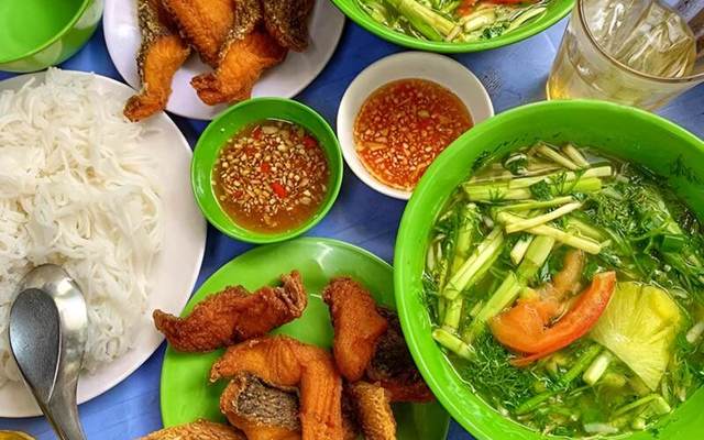 Bún Cá Chấm Gốc Đa Thuỷ Béo