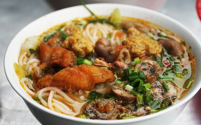 Bún Riêu Cua - Thái Phiên 