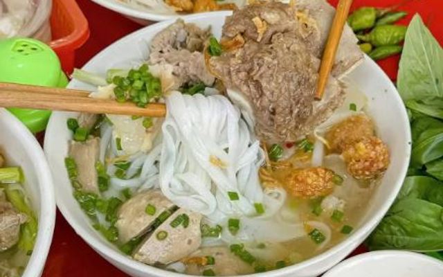 Loan Phở Bò - 31A Vân Đồn