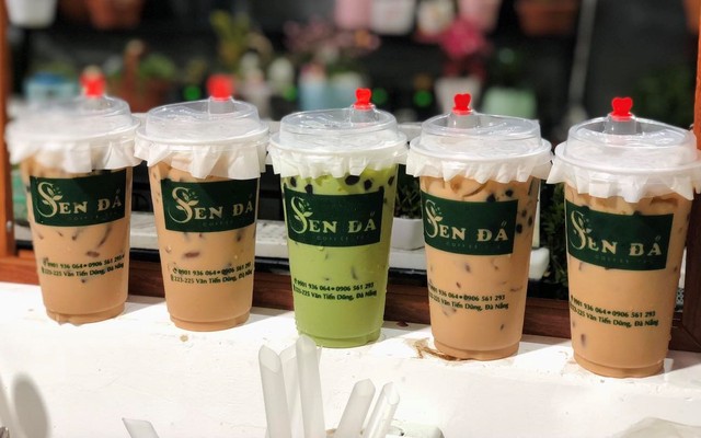 Tiệm Cà Phê Sen Đá - 223 Văn Tiến Dũng