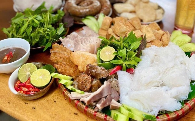 Bún Đậu Mẹt Thị Cẩm CS1 - 1C/453 Thiên Lôi