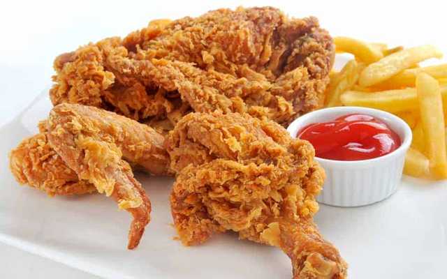 Gà Rán Nữ Hoàng - Hoàng Hoa Thám