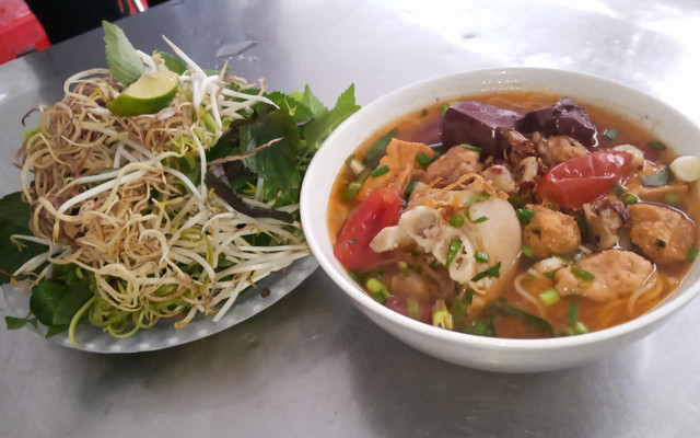 Bún Riêu, Bún Ốc & Canh Bún - Cô Yến
