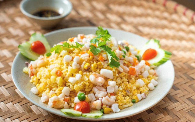 Tiệm Cơm 41 - Tuyệt Đỉnh Cơm Rang - Nguyễn Oanh