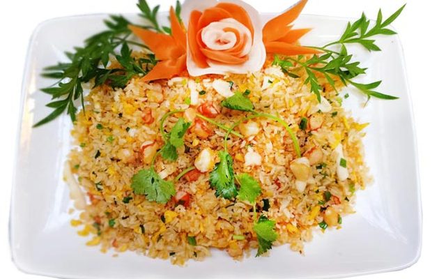 Cơm Chiên, Mỳ Trộn Da Gà & Há Cảo - Đặng Huy Trứ