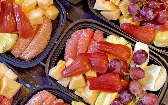 Trái Cây Cắt Sẵn Tý Diệu - Trần Thị Năm