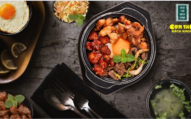 Cơm Thố Bách Khoa - Lạch Tray