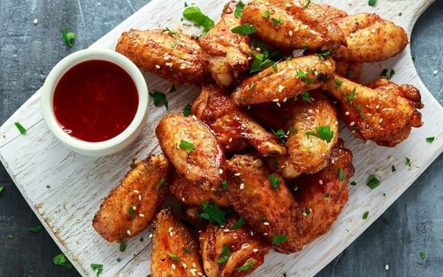 Thuận Ký - Gà Ta Chiên Nguyên Con - Dương Thị Mười