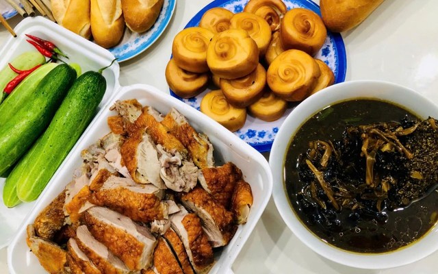 Đồng Ký - Cơm Vịt Quay, Mì Trộn & Bánh Bao - 416 Dương Quảng Hàm