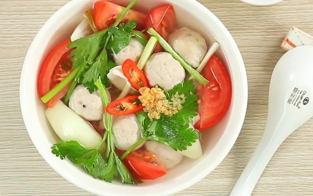 Bún Bò, Bún Mắm - Út Quyên