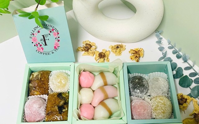 Falling Flower Coffee & Tea - Trường Sa