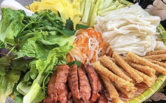 Nem Nướng Tô Vĩnh Diện - Nem Nướng Nha Trang - Tô Vĩnh Diện