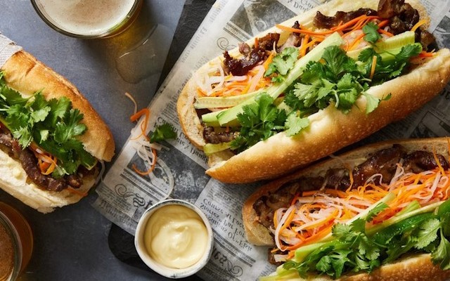 Bánh Mì Cô Béo - Ấu Triệu