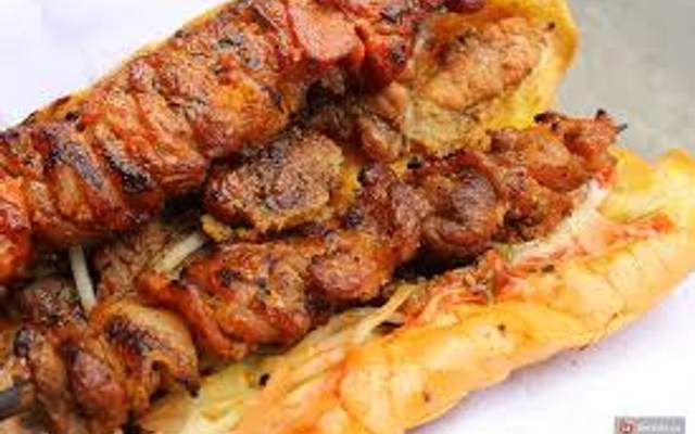 Bánh Mì Nướng Muối Ớt & Xiên Nướng - 224 Trần Cao Vân