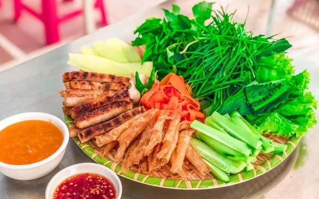 Trà Sữa & Nem Nướng Đà Lạt 461 - Tân Kỳ Tân Quý