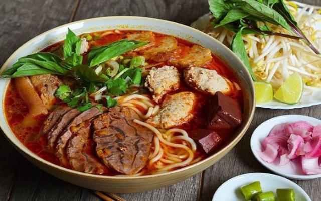 Bún Bò Huế Duyên Giang - Bún Trộn & Bún Riêu Cá - Ỷ La