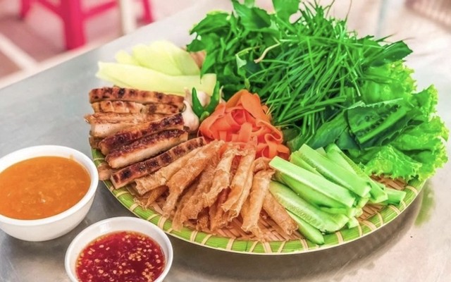 Ăn Vặt Tuân Khờ - Cơm Rang, Mỳ Xào & Nem Nướng Nha Trang