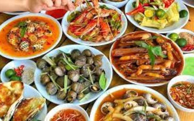 Bếp Nhà Sun - Bún Thái, Cháo Ngao Hàu Tôm & Các Loại Ốc