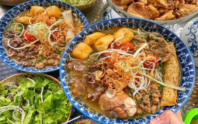 Bún Riêu Cua, Bánh Đa & Miến Trộn - 160 Trung Phụng