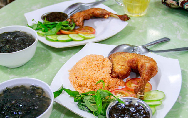 Cơm Gà Xối Mỡ Hoàng An - Đông Thạnh 6