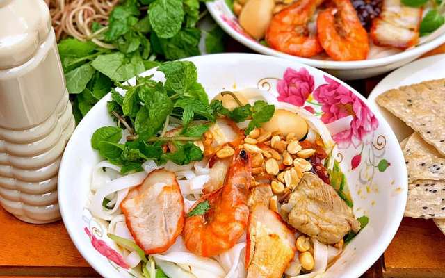 Mì Quảng Quán - 106 Đường B