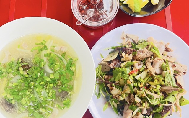 Cháo Lòng Quảng Trị Bà Ái