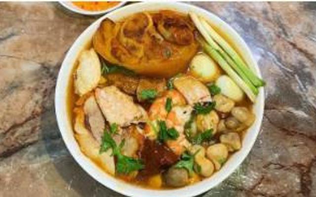 Bánh Canh Cua Út Thảo - Nguyễn Sơn