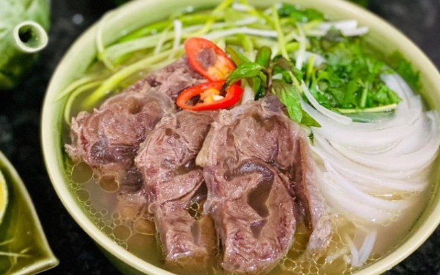 Phở Trịnh - DT746