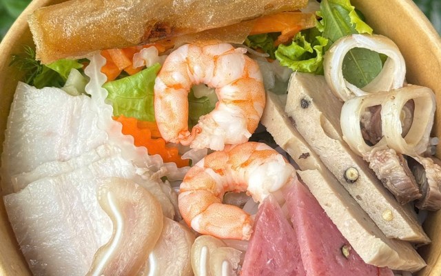 Bếp Nhà Tôm - 62 Đống Đa