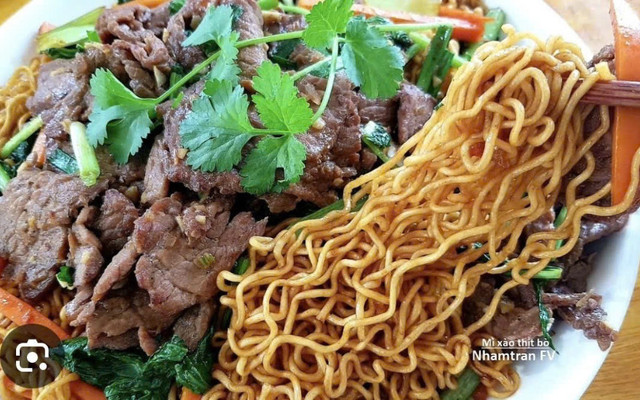 Ba Cu Tí - Hủ Tiếu, Bánh Mì & Nui Xào Bò