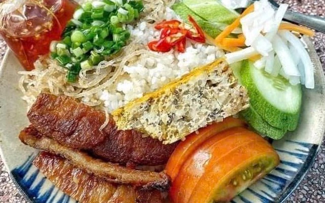 Cơm Chay Xuân Thảo - Huỳnh Văn Lũy