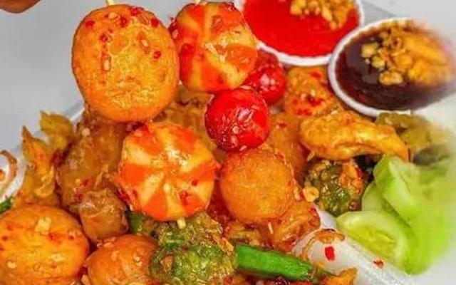 Ăn Vặt Sóc Chuột - Cá Viên Chiên Mắm, Chân Gà & Khô Mực Các Loại